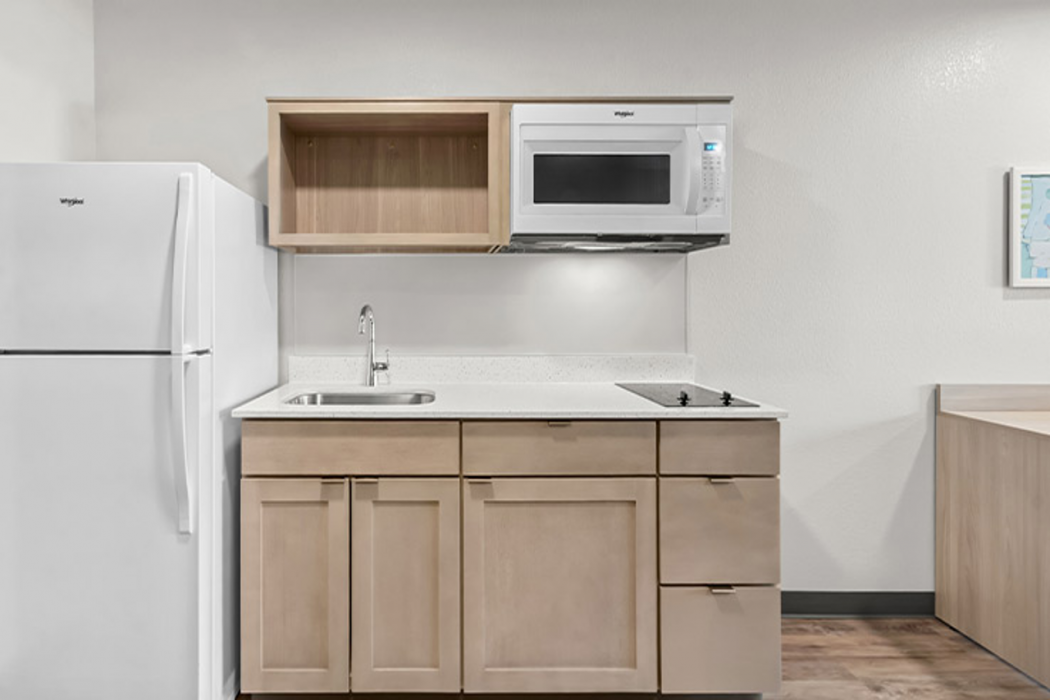 WoodSpring Suites Tucson Medical Center 8/40