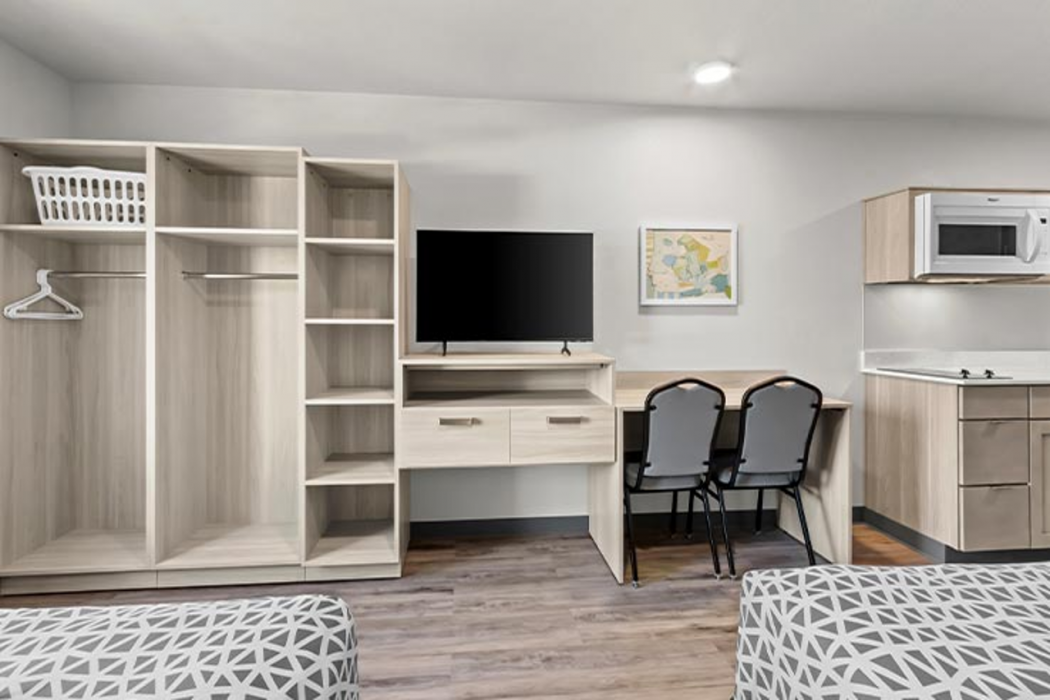WoodSpring Suites Tucson Medical Center 9/40