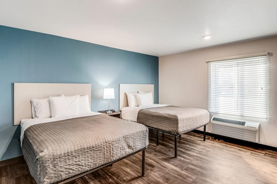 WoodSpring Suites West Des Moines 12/38