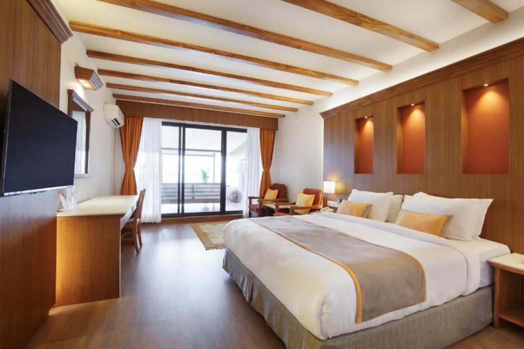 Club Himalaya by ACE Hotels 11/68