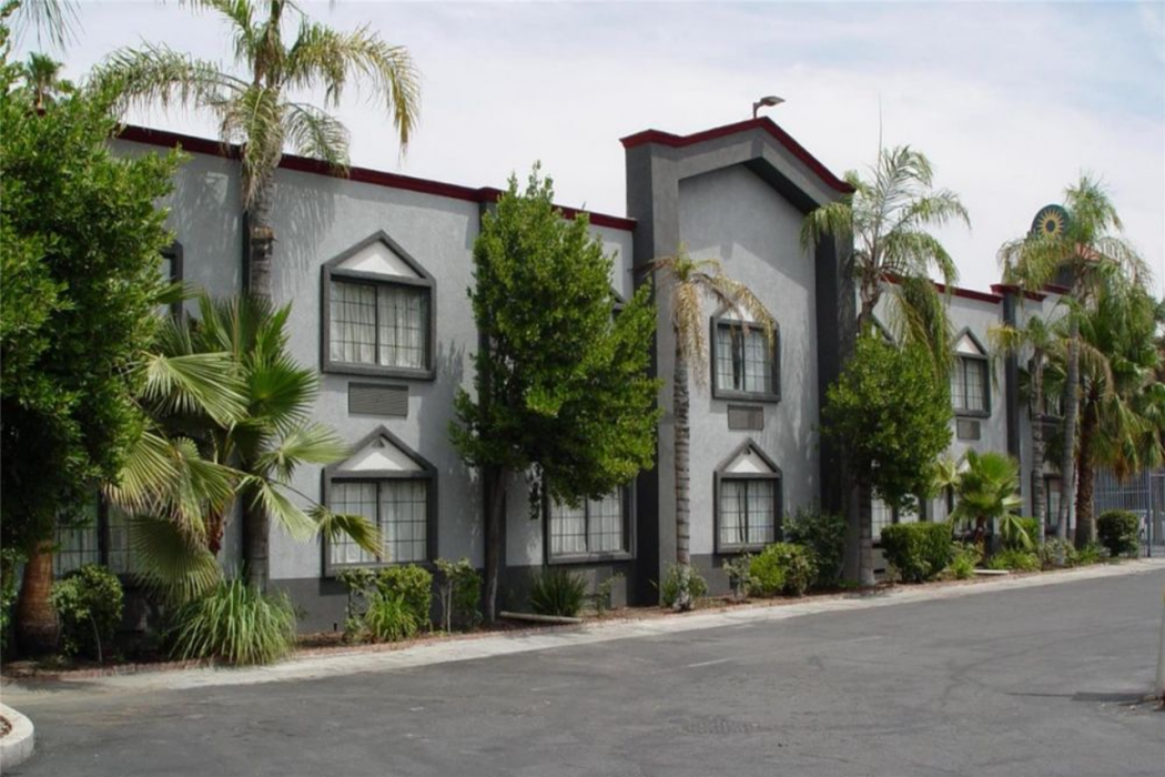 SureStay by Best Western Bakersfield Central 1/60