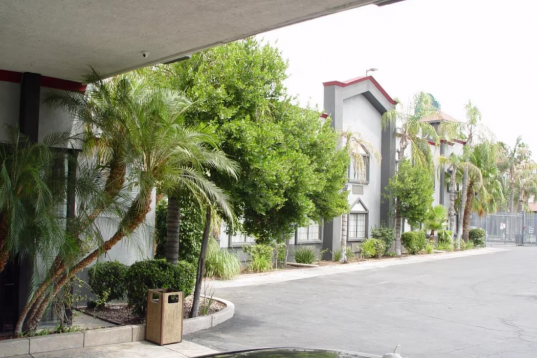 SureStay by Best Western Bakersfield Central 2/60