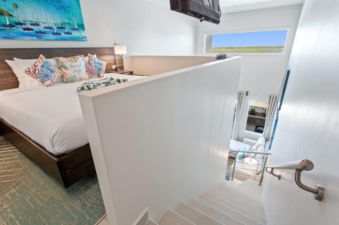1 Bedroom Loft