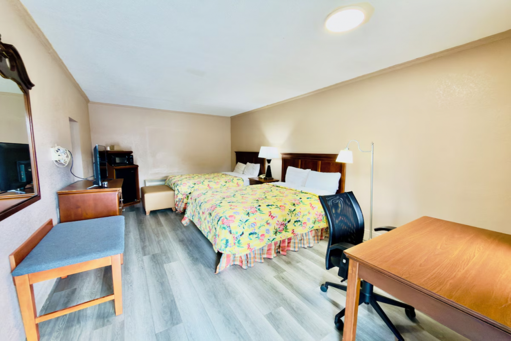 Motel 6 Williamston, NC - Highway 17 13/61