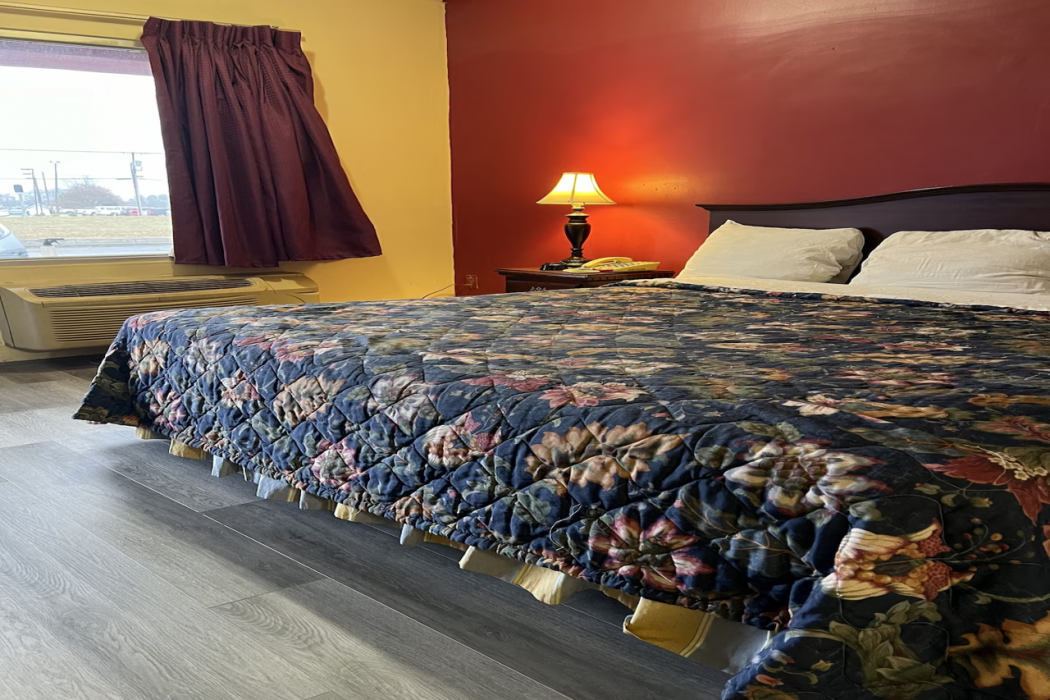 Motel 6 Williamston, NC - Highway 17 18/61