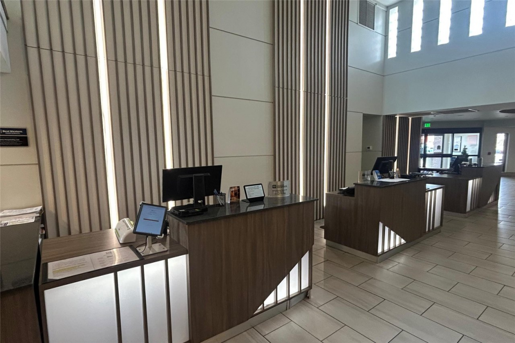 Executive Residency by Best Western Denver East 6/67