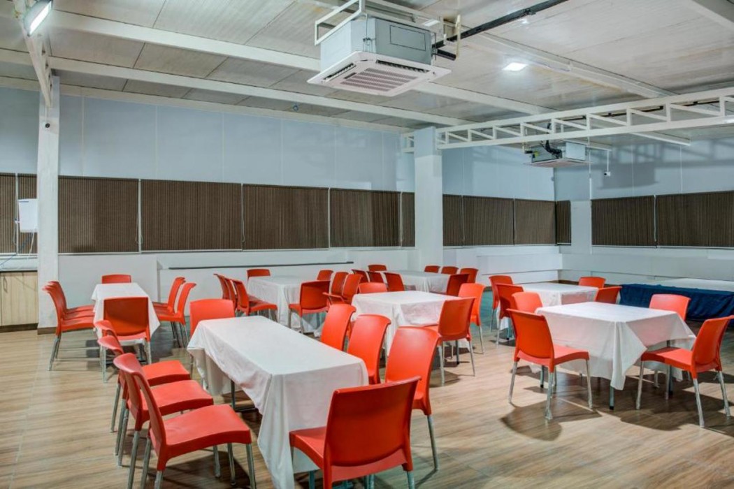 ECKO Sterling Inn Bangalore International Airport 33/51