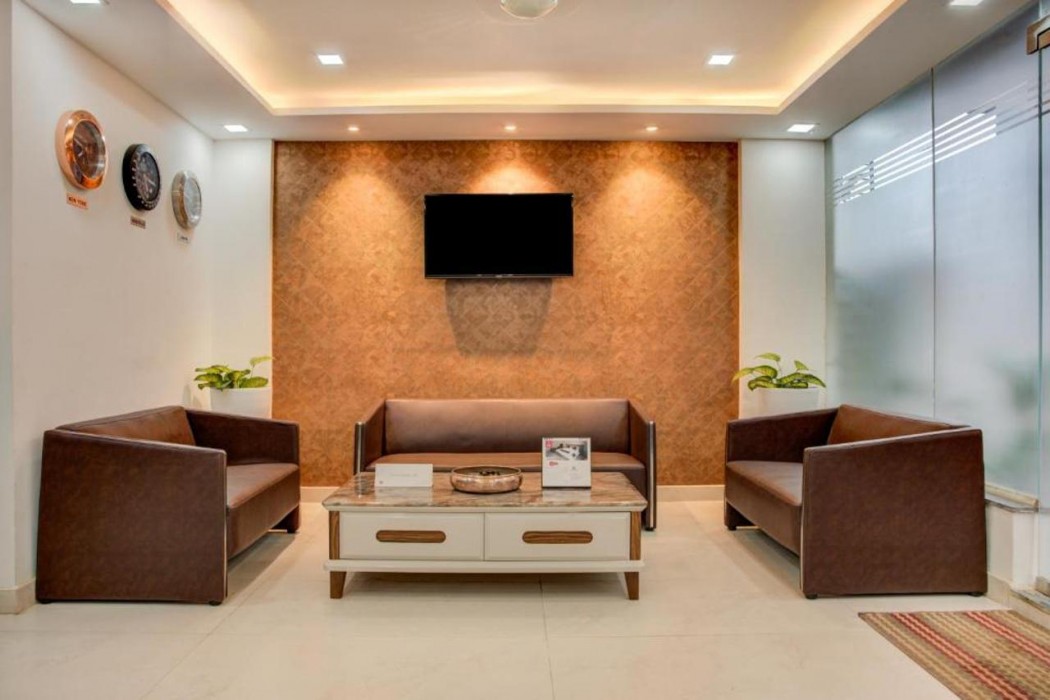 Lobby at ECKO Sterling Inn Bangalore International Airport, BANGALORE