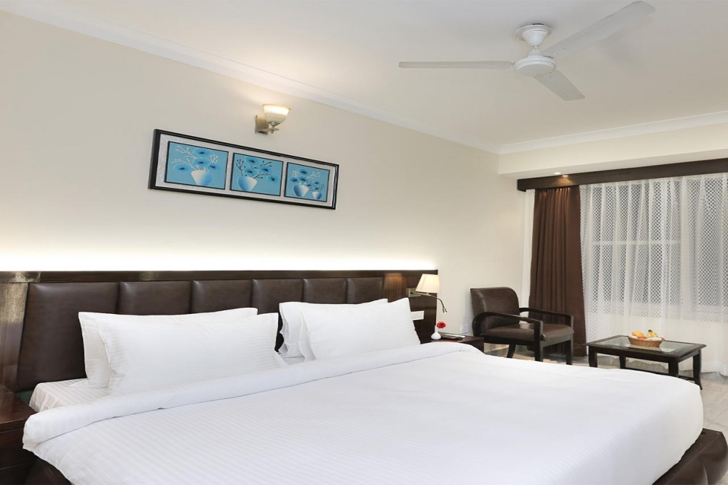 ECKO Hotel Nashik 11/19