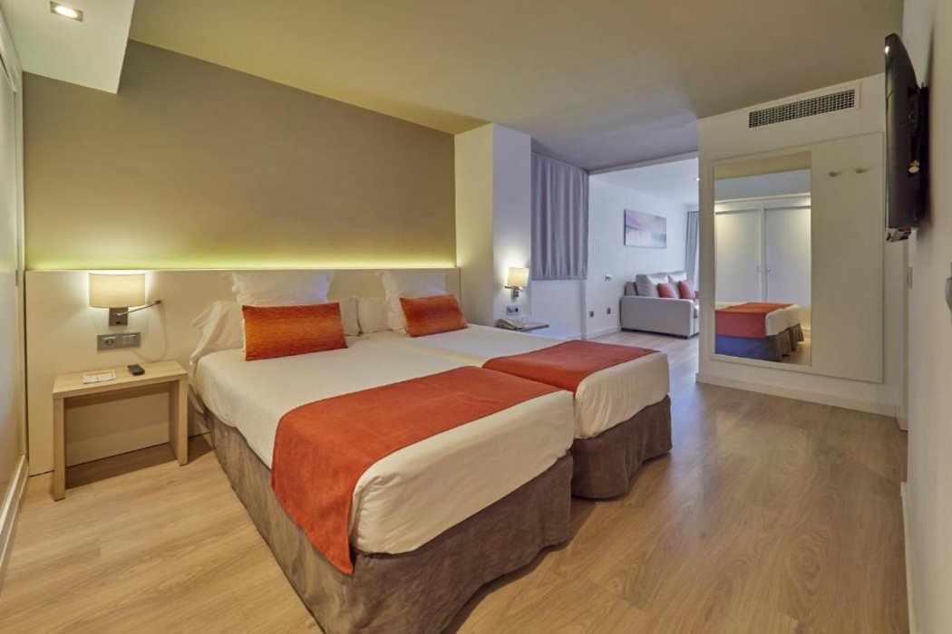 BQ Augusta Hotel 12/55