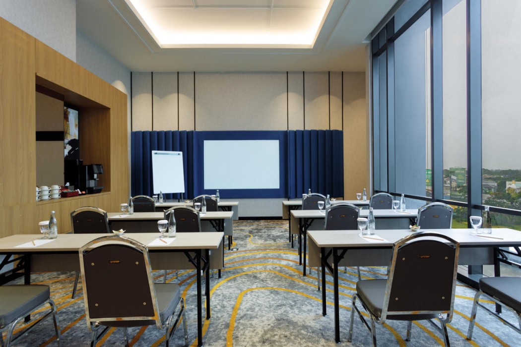 Harris Hotel and Convention Serpong 39/83