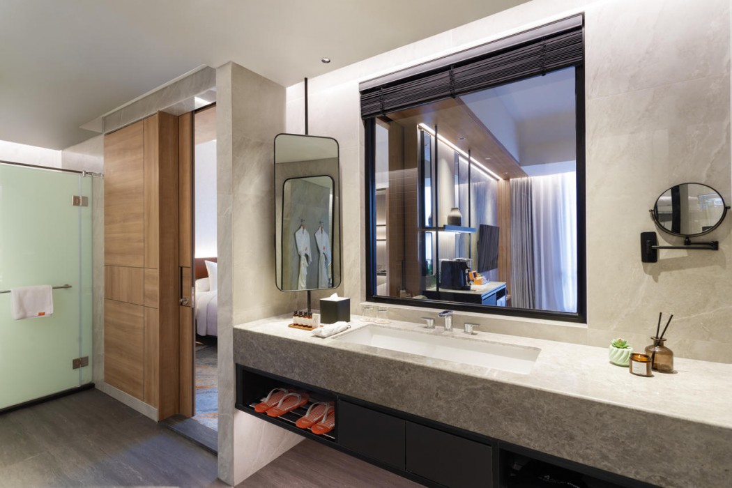 Harris Hotel and Convention Serpong 19/83