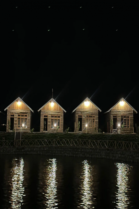 Azure Lagoon Resort 8/51