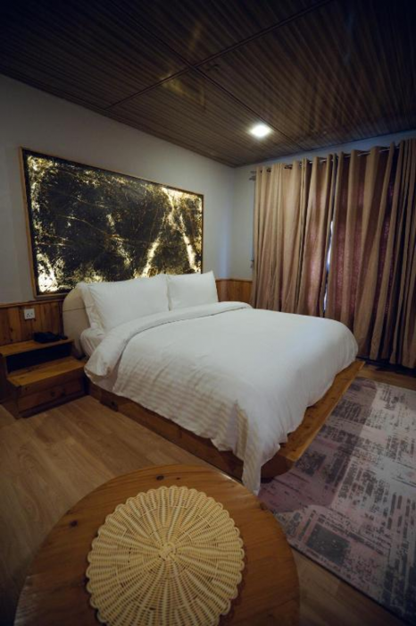 Azure Lagoon Resort 11/51