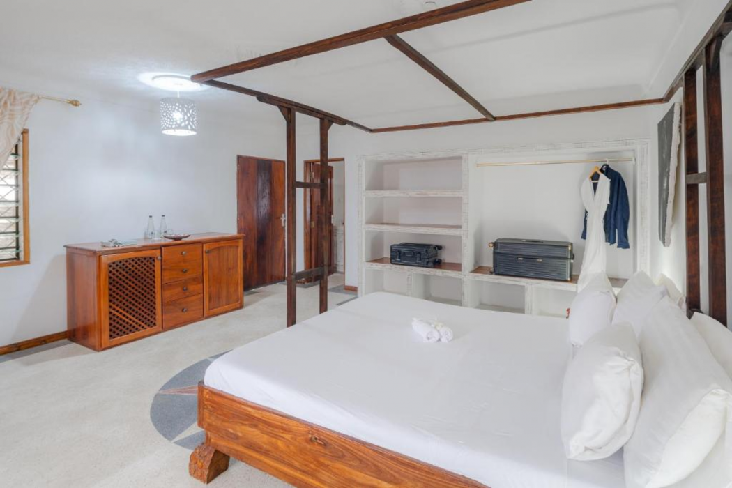 Exploreans Beach Club and Villas Watamu 8/15