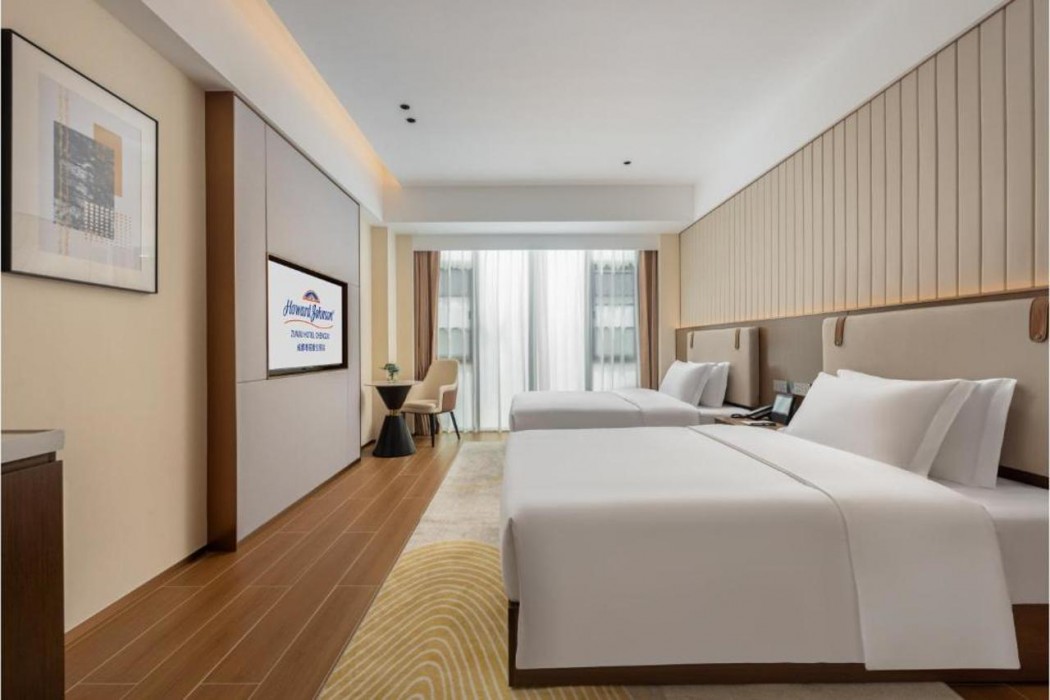 Howard Johnson by Wyndham Zun Ju Hotel Cheng Du 11/61