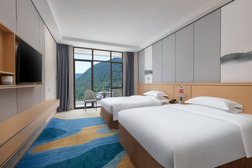 Ramada Encore by Wyndham Enshi Huaxi Valley 8/29