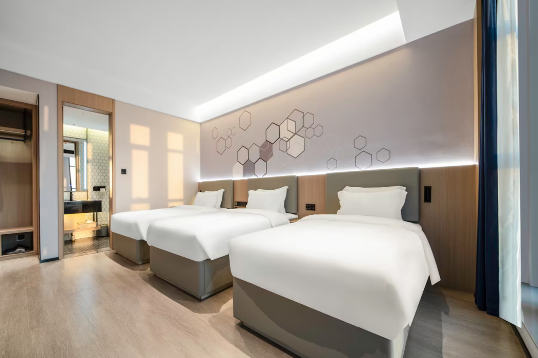 Microtel by Wyndham Anshun Xixiu 8/32