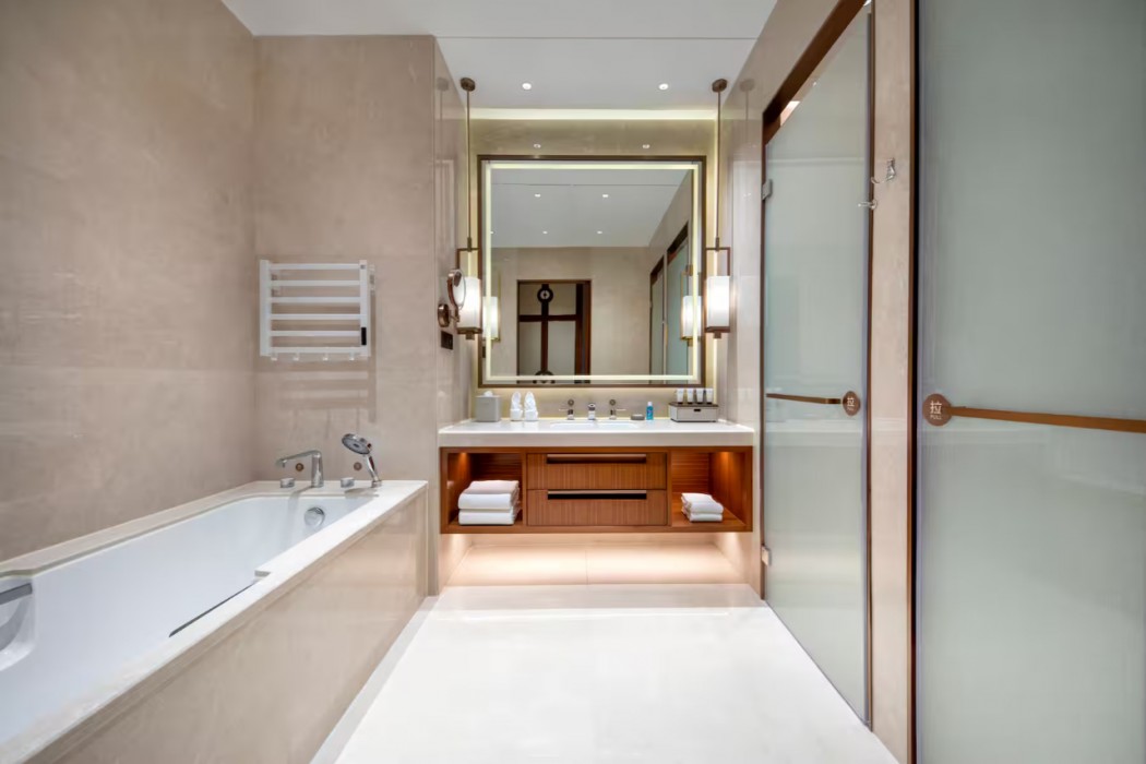 Wyndham Huazhou South 14/41
