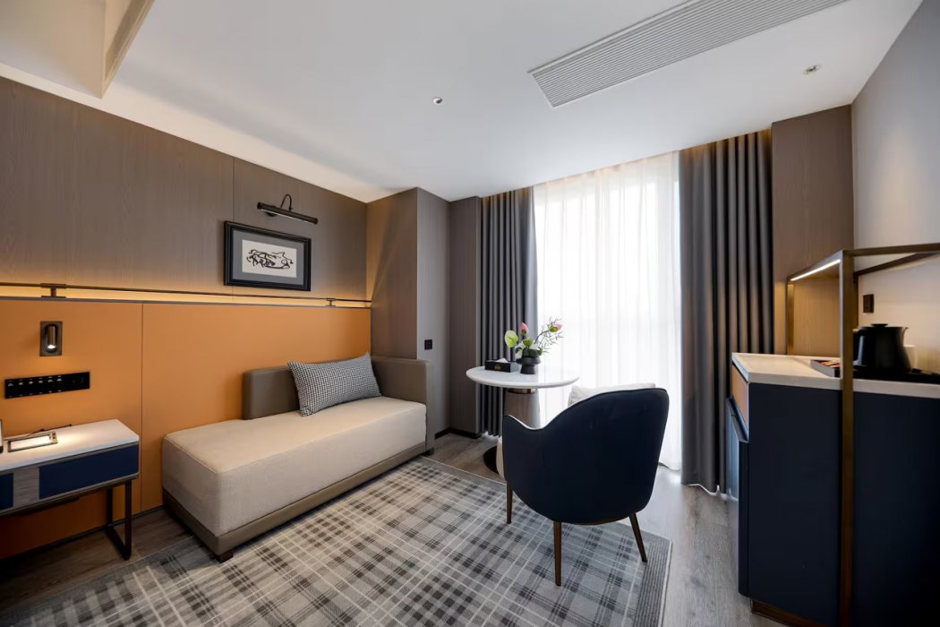 Days Inn by Wyndham Zhengzhou Xinzheng Airport 9/43