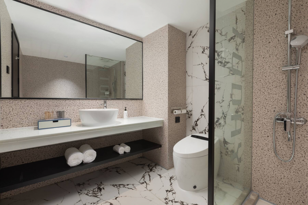 Days Inn by Wyndham Yueyang Train Station 52/56