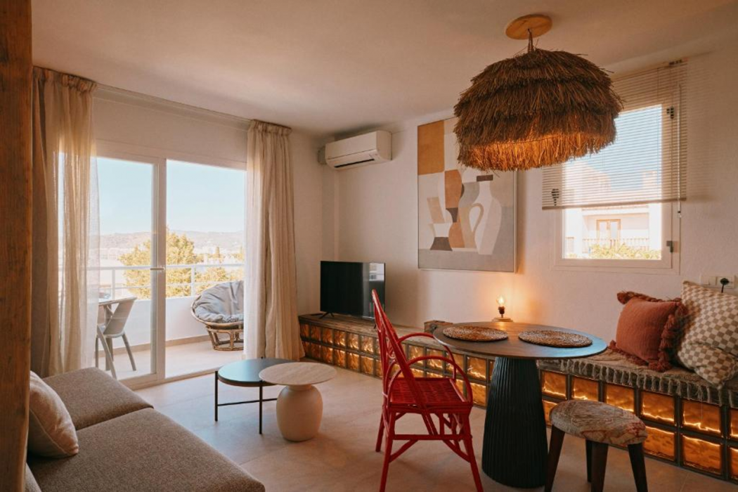 Sunset Oasis Ibiza Adults Only 10/22