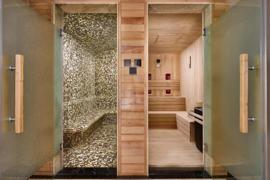 Tonkin Luxury Boutique Hotel & Spa 54/90