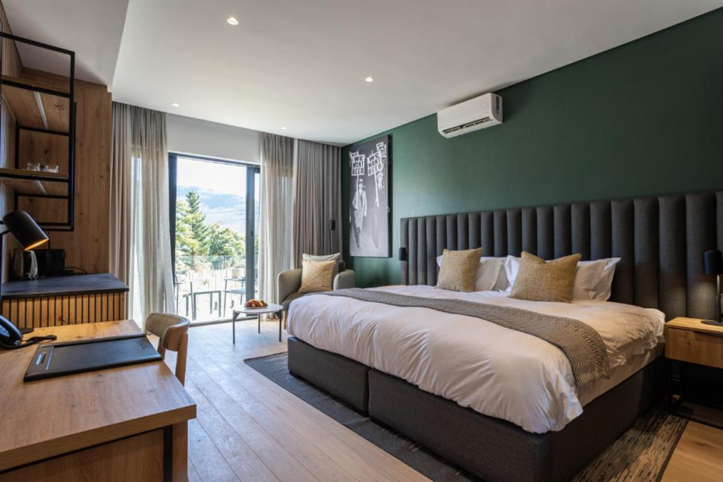 Franschhoek Hotel 11/26