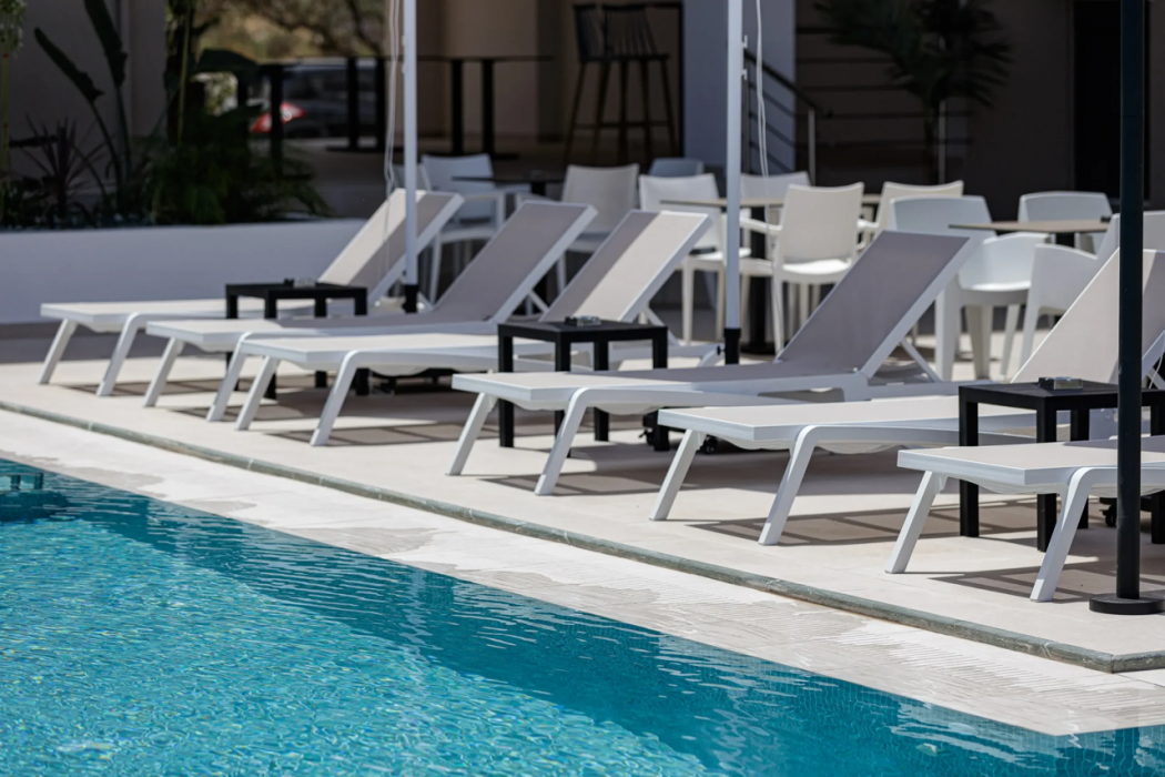 Sapphire Blue Suites 55/87