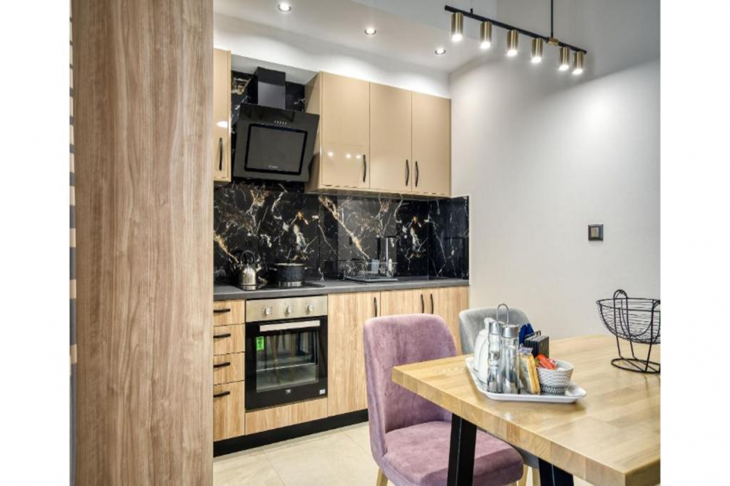 Sapphire Horizon Suites 40/94