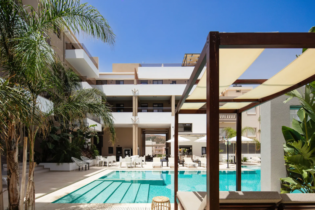 Sapphire Horizon Suites 65/94