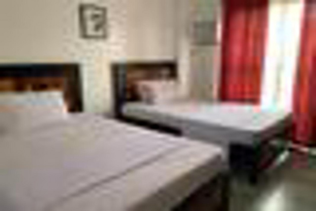 Erikos House 7/34