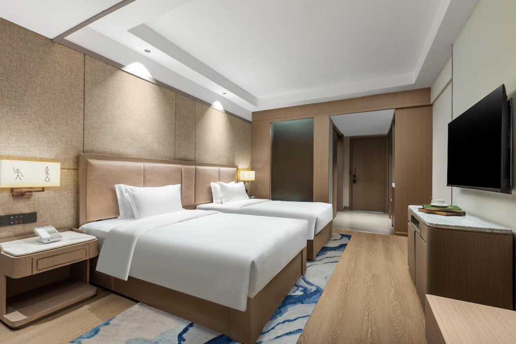 Days Hotel by Wyndham Lijiang Gucheng 9/26