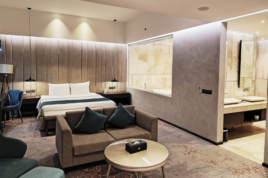 The Residence by Gulshan Club Limited 13/63