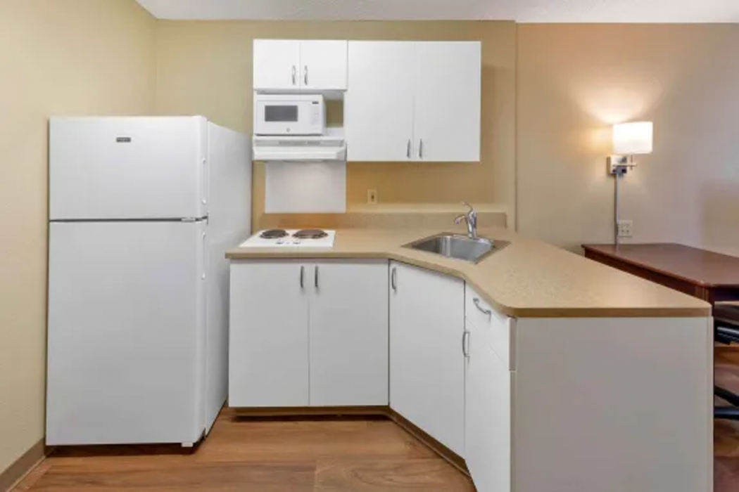 Extended Stay America Suites Raleigh Midtown 8/40