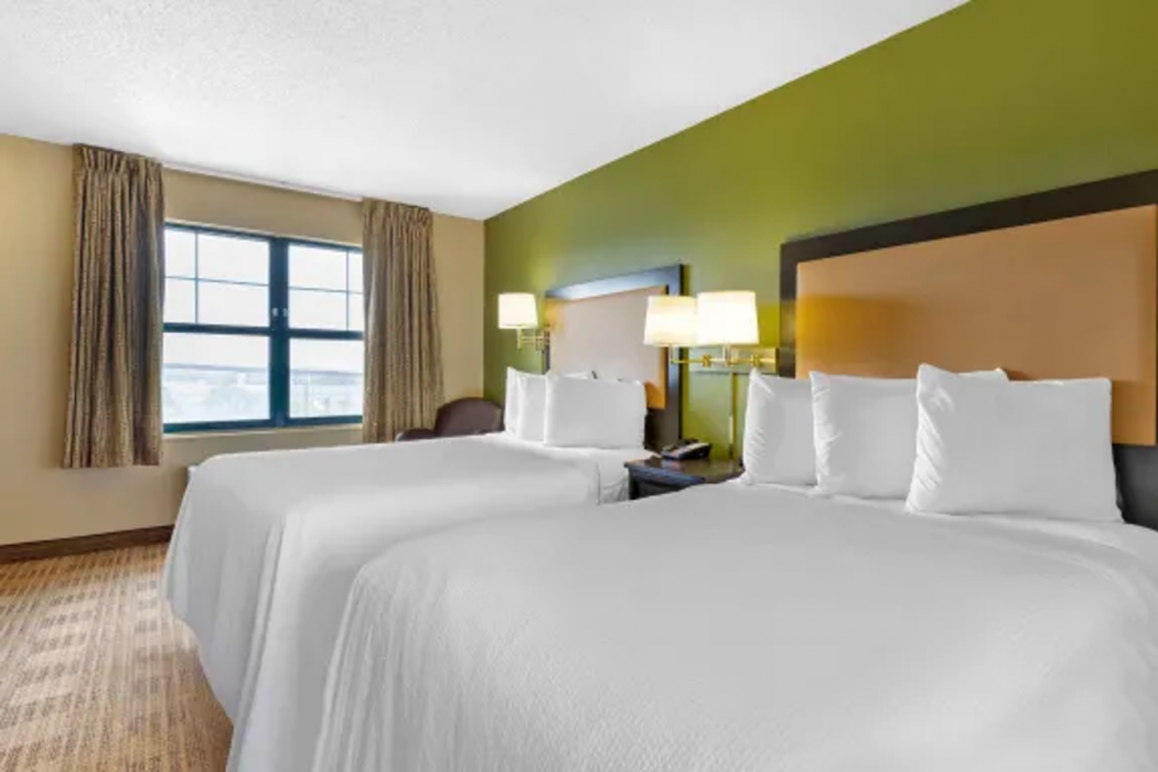Extended Stay America Suites Raleigh Midtown 13/40