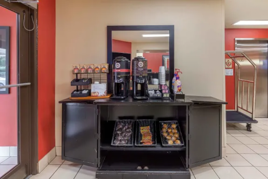 Extended Stay America Suites Raleigh Midtown 5/40