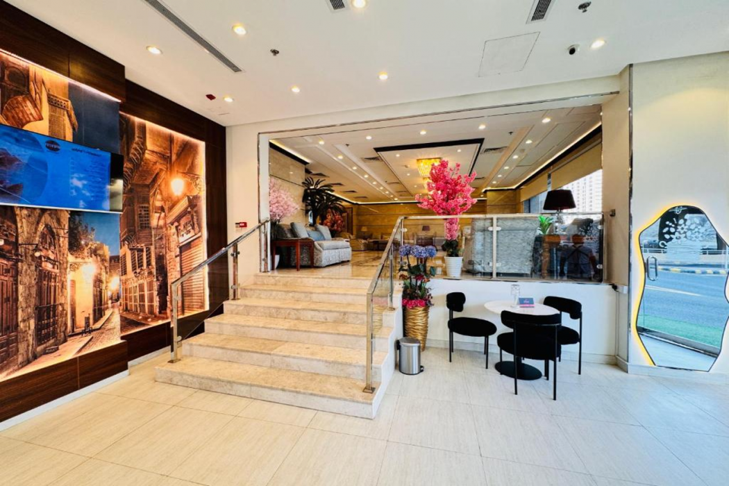 Lobby at Rowaa Lindy Hotel, MAKKAH
