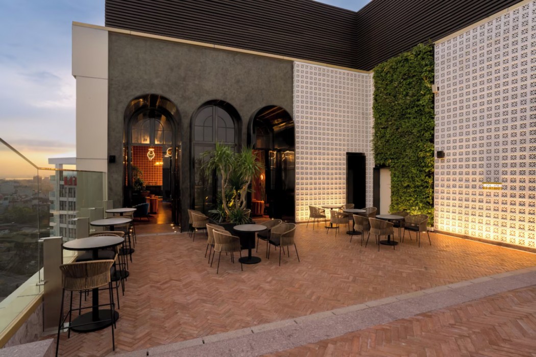 L7 WEST LAKE HANOI by LOTTE L7 RESIDENCES 23/66