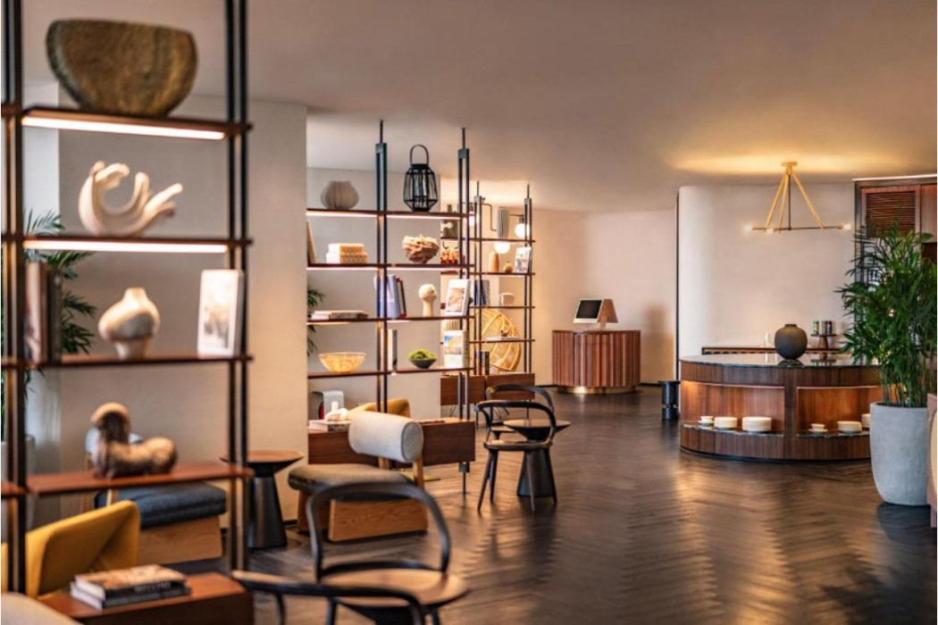 L7 WEST LAKE HANOI by LOTTE L7 RESIDENCES 10/66