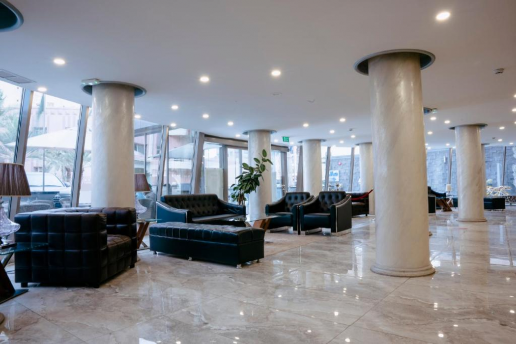 Salmiya Grand Hotel 11/67