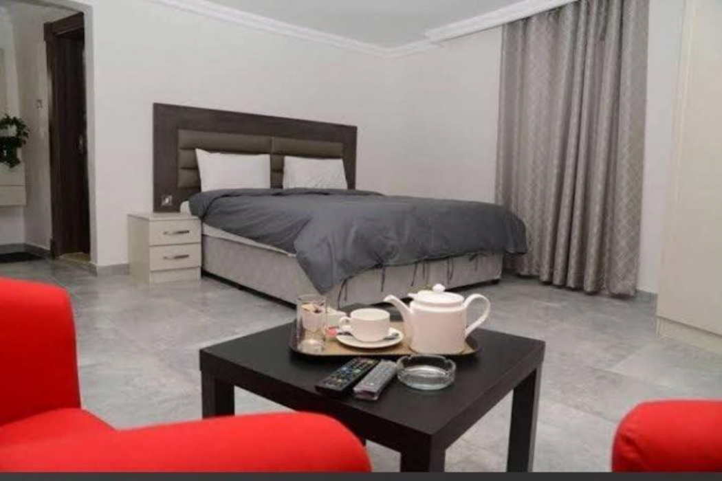Salmiya Grand Hotel 30/67