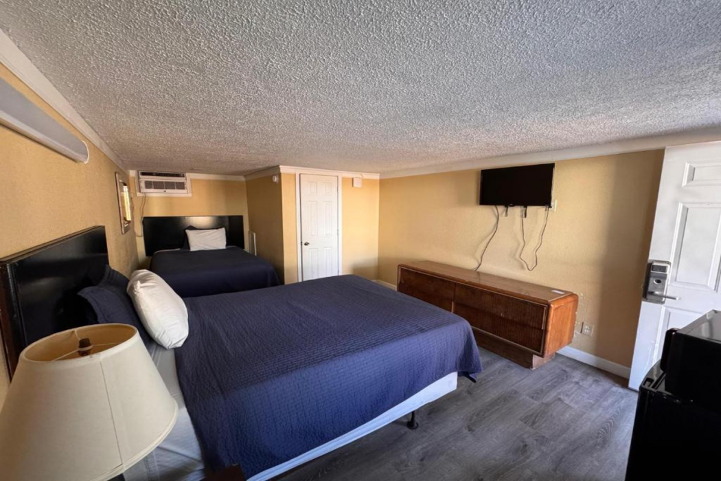 Room at CMI Hotel 1935 Myrtle Beach SC, MYRTLE BEACH - SC