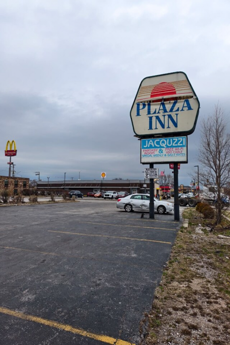 Plaza Hotel By OYO Calumet Park Near Alsip I 57 10/62