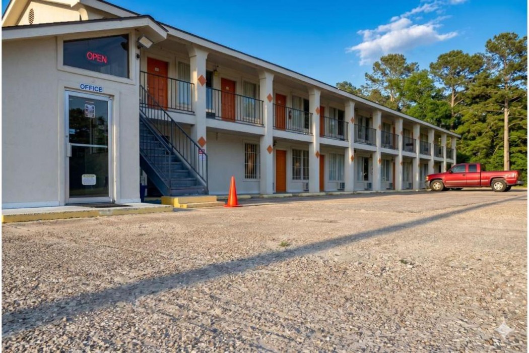 Budget Inn Jennings LA I-10 in JENNINGS - LA
