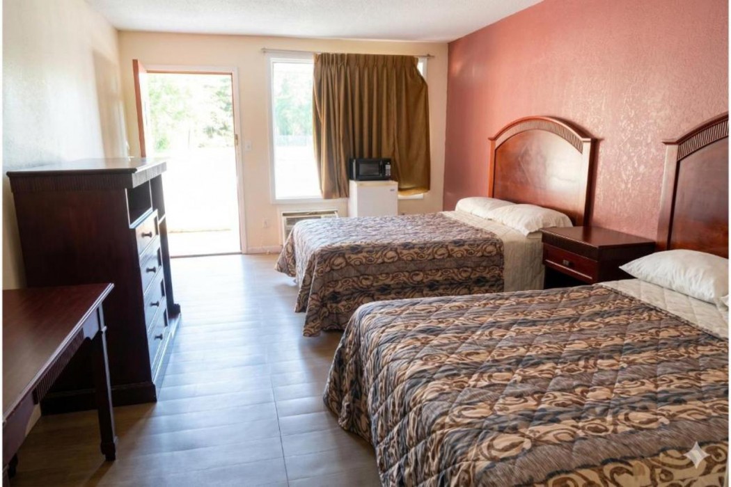 Budget Inn Jennings LA I-10 7/30