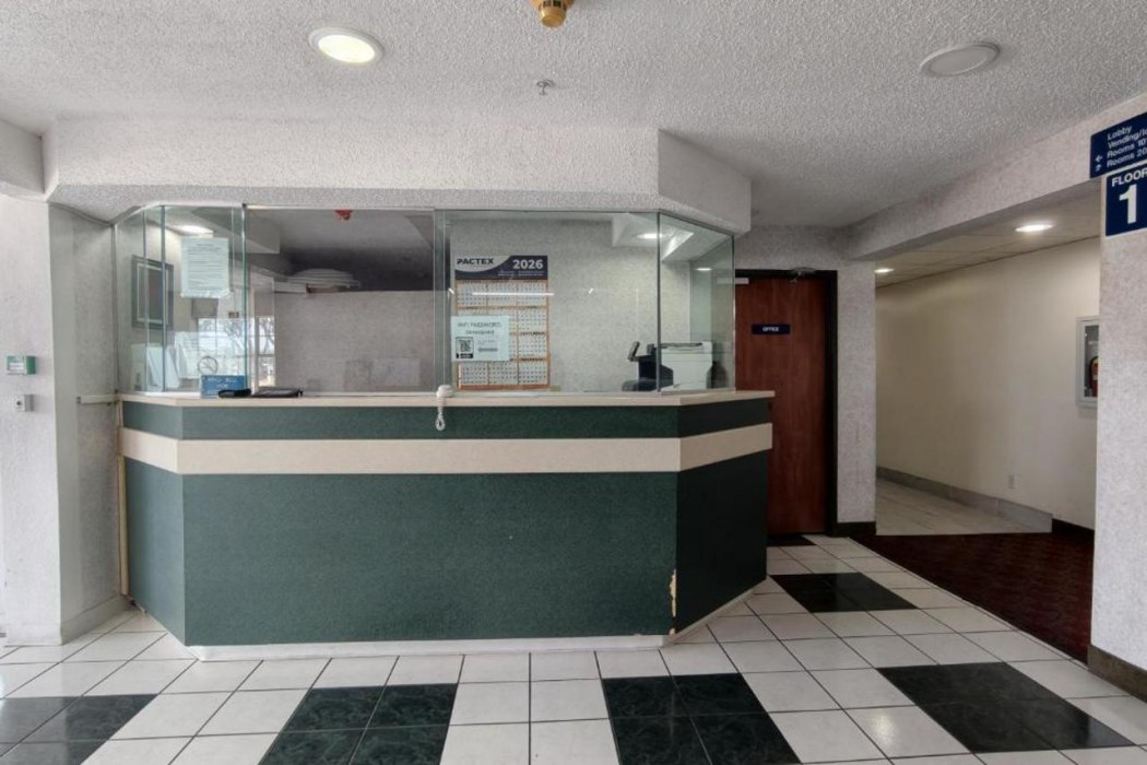 Lobby at Classic Inn San Marcos, TX, Calumet Park - IL