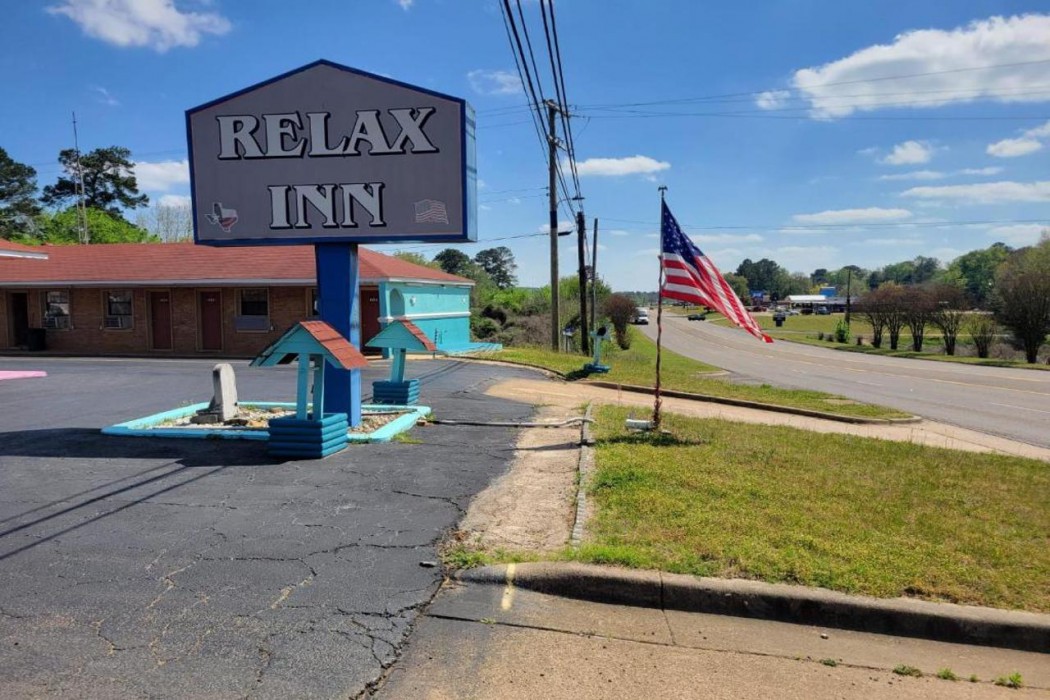 Relax Inn Daingerfield Near Mount Pleasant TX in Daingerfield