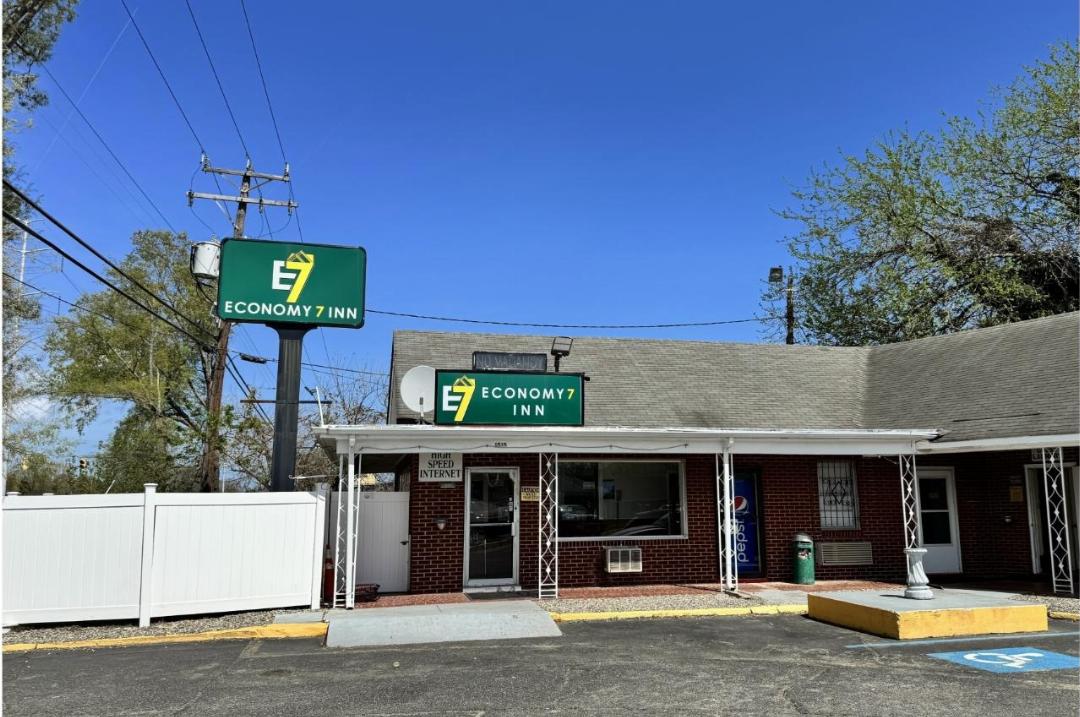 Economy 7 Inn Hampton W Pembroke in HAMPTON - VA