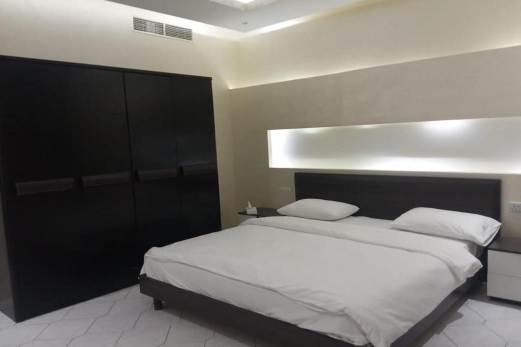 Corniche Palace Hotel 8/45